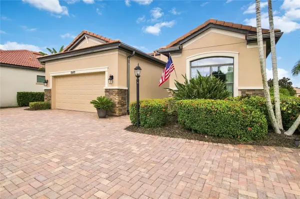 10619 GLENCORSE TER, Bradenton, FL 34211