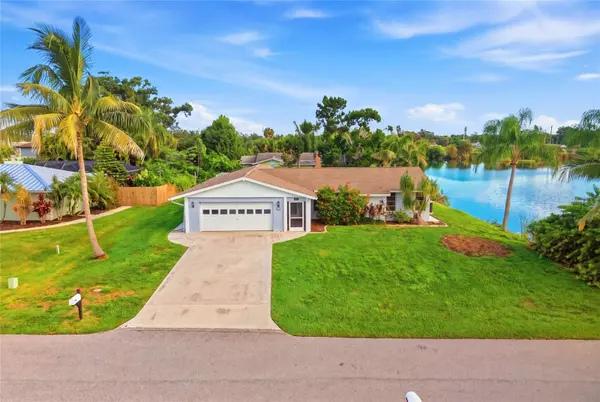 3667 CAROL LN, Sarasota, FL 34238