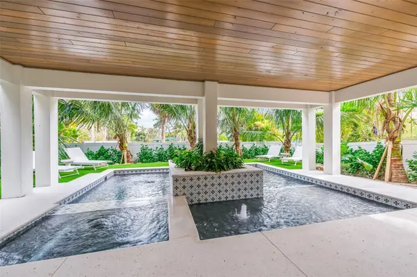 2109 AVENUE C, Bradenton Beach, FL 34217