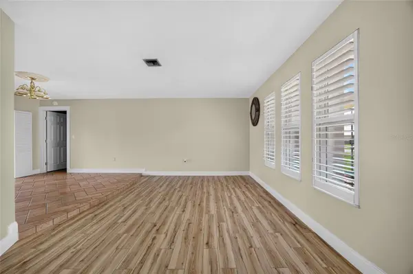 2400 NUREMBERG BLVD, Punta Gorda, FL 33983