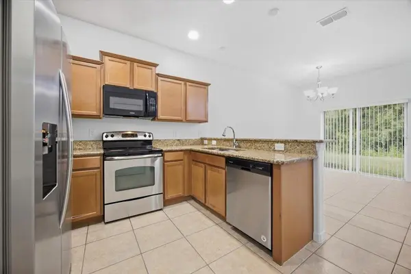 11217 SAVANNAH LANDING CIR, Orlando, FL 32832