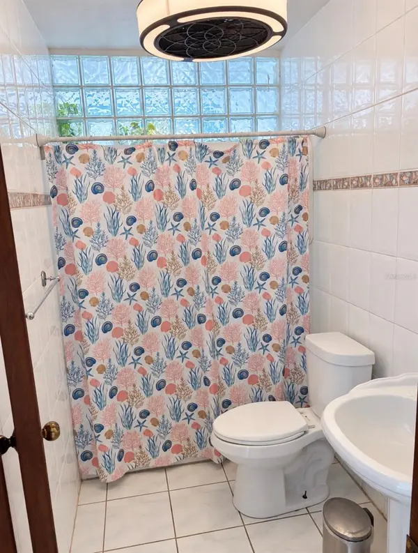 28 ISAURA REYES, Vega Alta, PR 00692