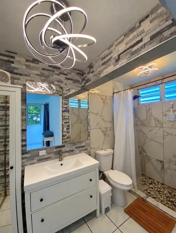 28 ISAURA REYES, Vega Alta, PR 00692