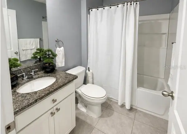 635 AUTUMN STREAM DR, Auburndale, FL 33823