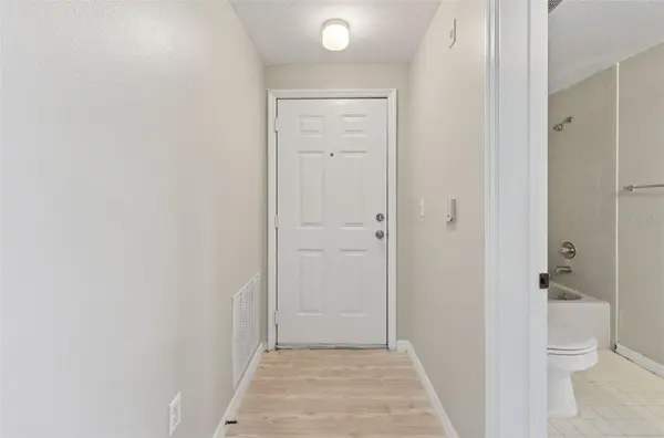 5572 METROWEST BLVD #304, Orlando, FL 32811