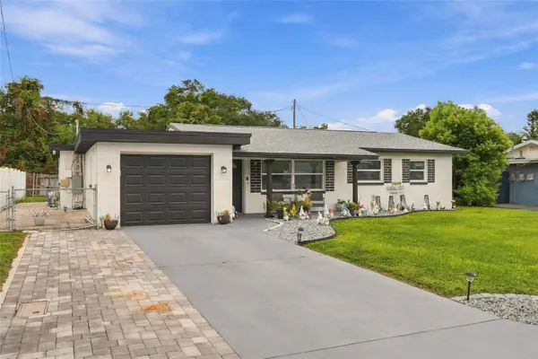 10259 NARANJA ST, Seminole, FL 33772