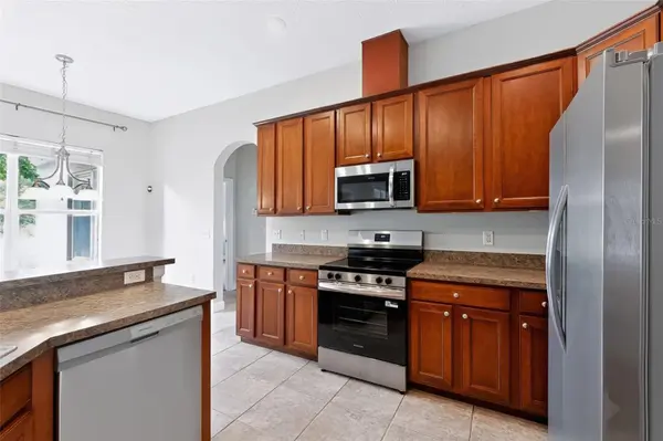 7105 OTTO RD, Plant City, FL 33567