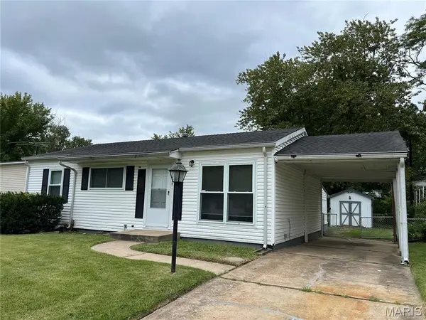 1428 San Salvador DR, St Louis, MO 63138