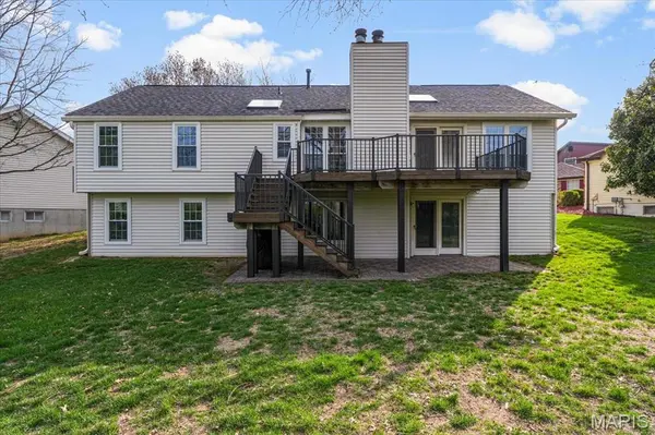 706 Cedar Bluff CT, Ballwin, MO 63021