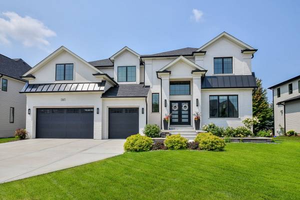 2447 Sharon CT, Naperville, IL 60564