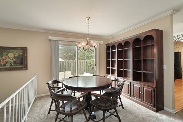 7 The Court Of Greenway, Northbrook, IL 60062