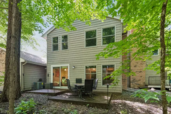 8823 Basswood RD, Eden Prairie, MN 55344