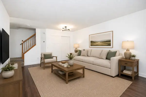 1228 Elmwood AVE, Shakopee, MN 55379