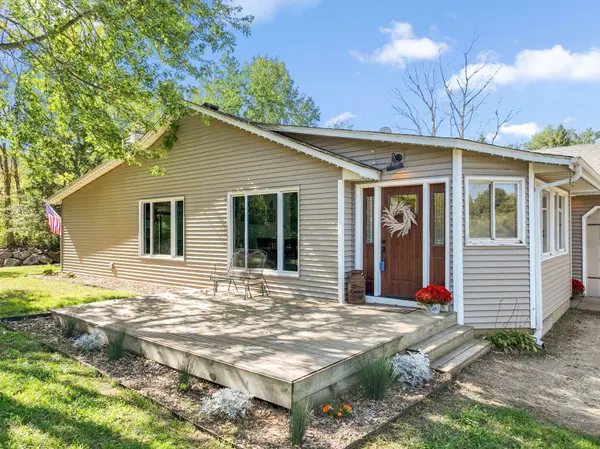 11966 235th ST E, Lakeville, MN 55044