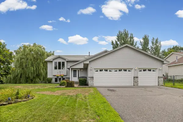 14421 Tungsten WAY NW, Anoka, MN 55303