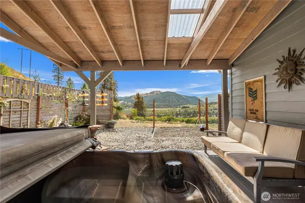 8795 Larson RD, Peshastin, WA 98847