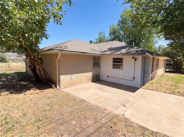 7629 NW 14th ST, Oklahoma City, OK 73127