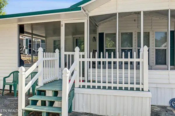612 Whistling Swan St, Townsend, TN 37882