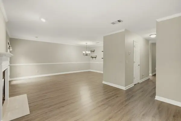 215 Highland Villa Cir, Nashville, TN 37211