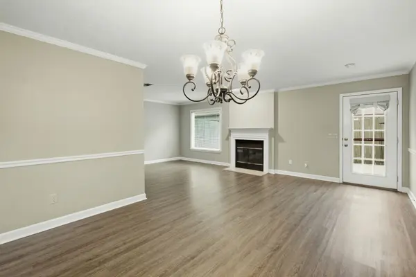 215 Highland Villa Cir, Nashville, TN 37211
