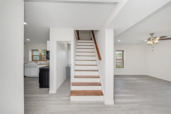 215 W Main, Herington, KS 67449