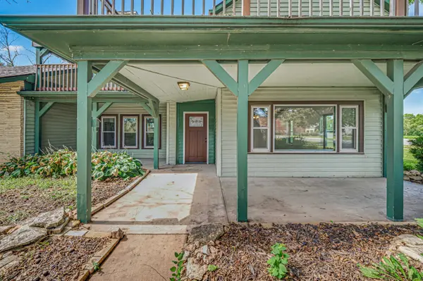 215 W Main, Herington, KS 67449