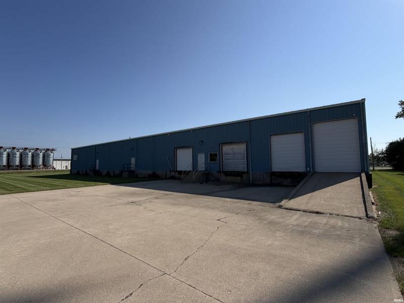 3040 S Commerce DR, New Castle, IN 47362-8727