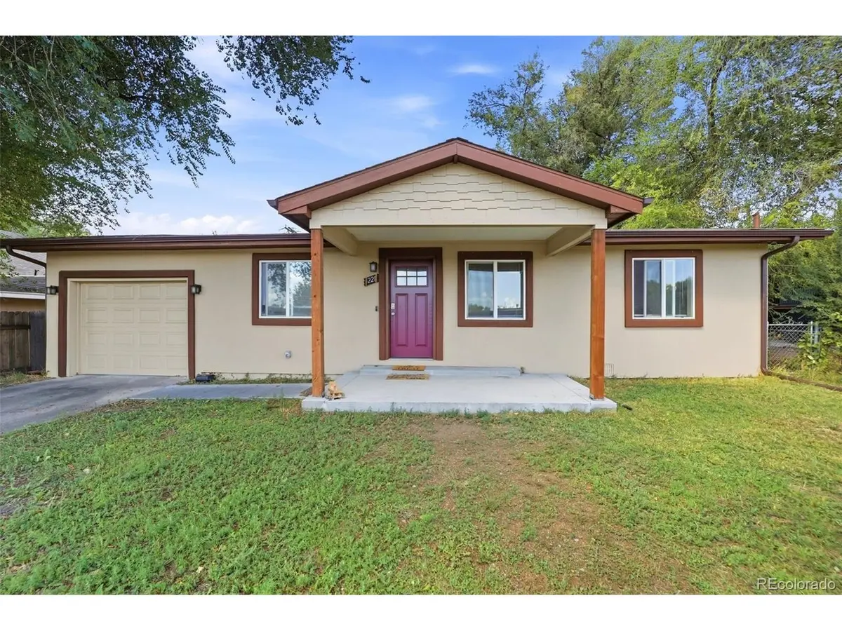 221 N Vine, Fountain, CO 80817