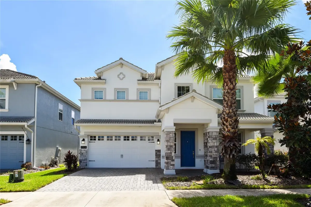 8904 LEADER BOARD LN, Davenport, FL 33896