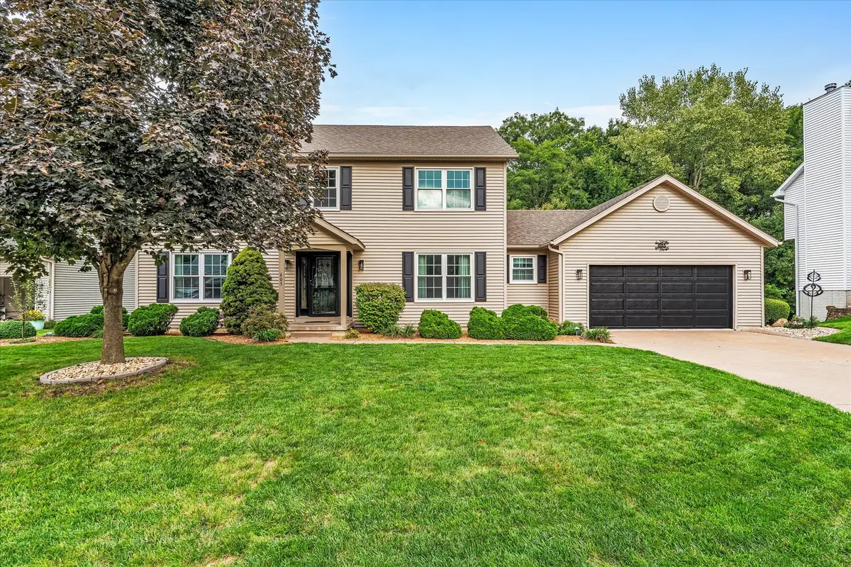605 E 3rd ST, Coal Valley, IL 61240