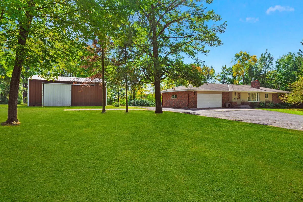 950 Main ST, Isle, MN 56342