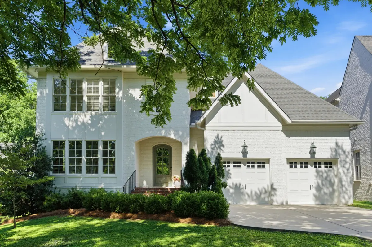 704A Crescent Rd, Nashville, TN 37205