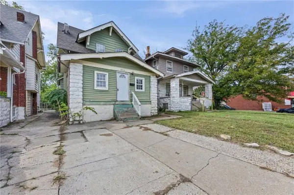 3702 Indiana AVE, Kansas City, MO 64128