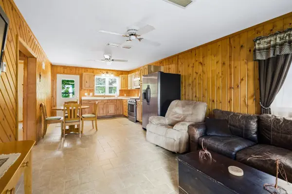 3812 E Forest Lodge LOOP, Monticello, IN 47960