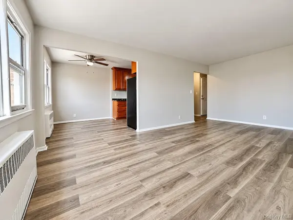 4329 215th ST #2F, Bayside, NY 11361
