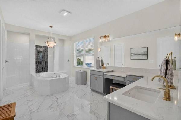 10203 MILKY WAY CIR, Sarasota, FL, 34241 photo 55