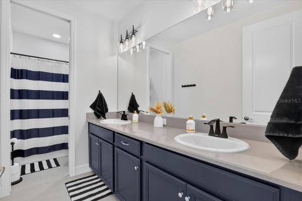 10203 MILKY WAY CIR, Sarasota, FL, 34241 photo 34
