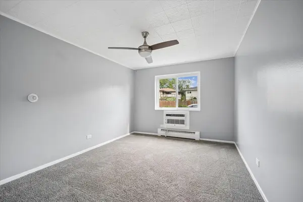 681 Elmhurst RD #C, Des Plaines, IL 60016