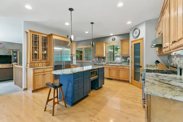 5974 Mallard Ponds DR, White Bear Lake, MN 55110