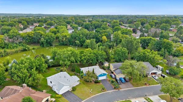 4555 W 131 1/2 ST, Savage, MN 55378