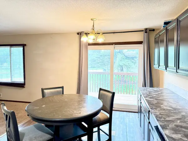10498 Yorktown LN N, Maple Grove, MN 55369