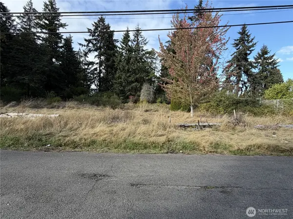 515 S 82nd ST, Tacoma, WA 98408