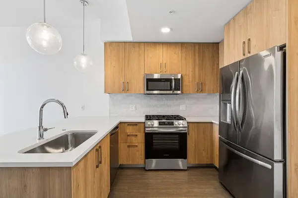 1212 Demonbreun St #1114, Nashville, TN 37203