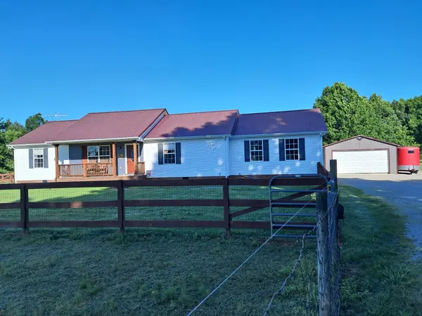 4120 Ball Ln, Chapel Hill, TN 37034