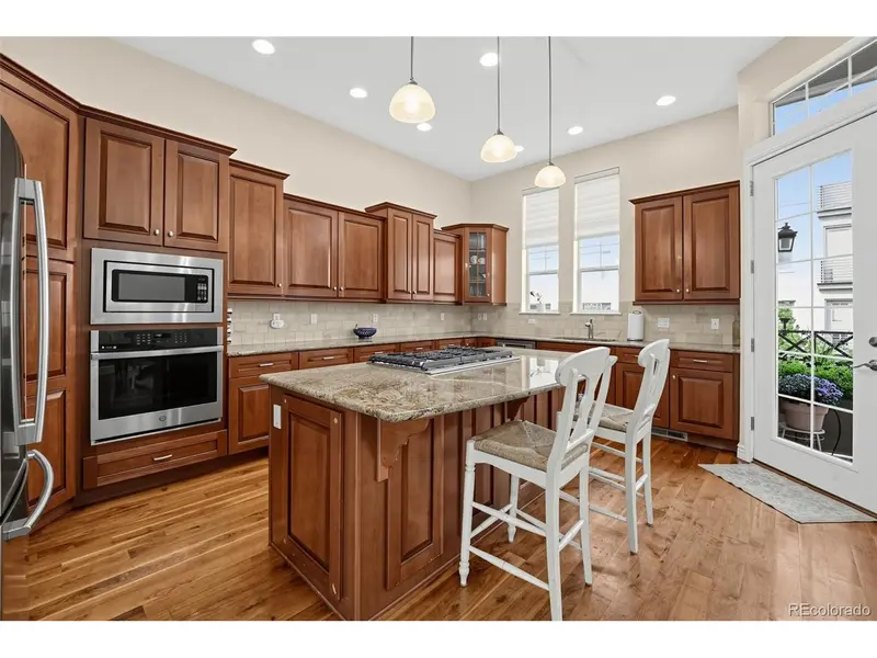7833 Inverness, Englewood, CO 80112
