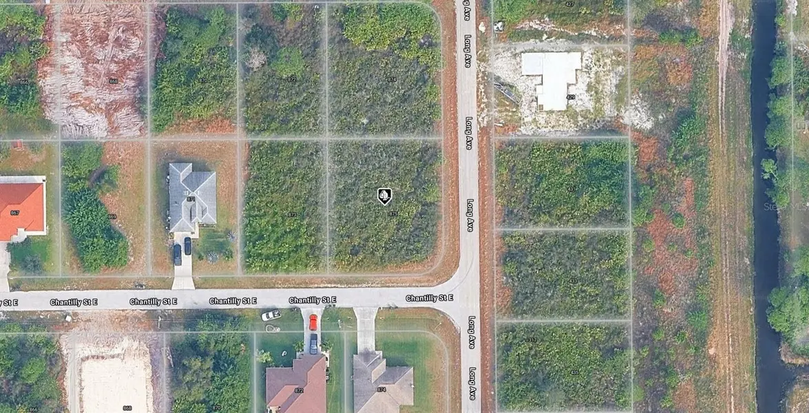 875 CHANTILLY ST E, Lehigh Acres, FL 33974