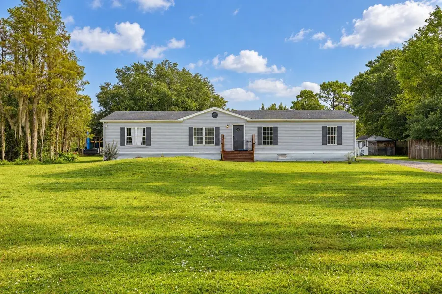 9445 HELENA DR, St Cloud, FL 34773
