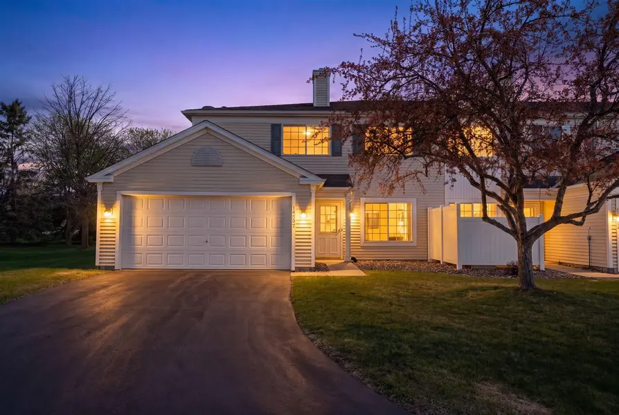 14597 Evergreen TRL #64, Apple Valley, MN 55124