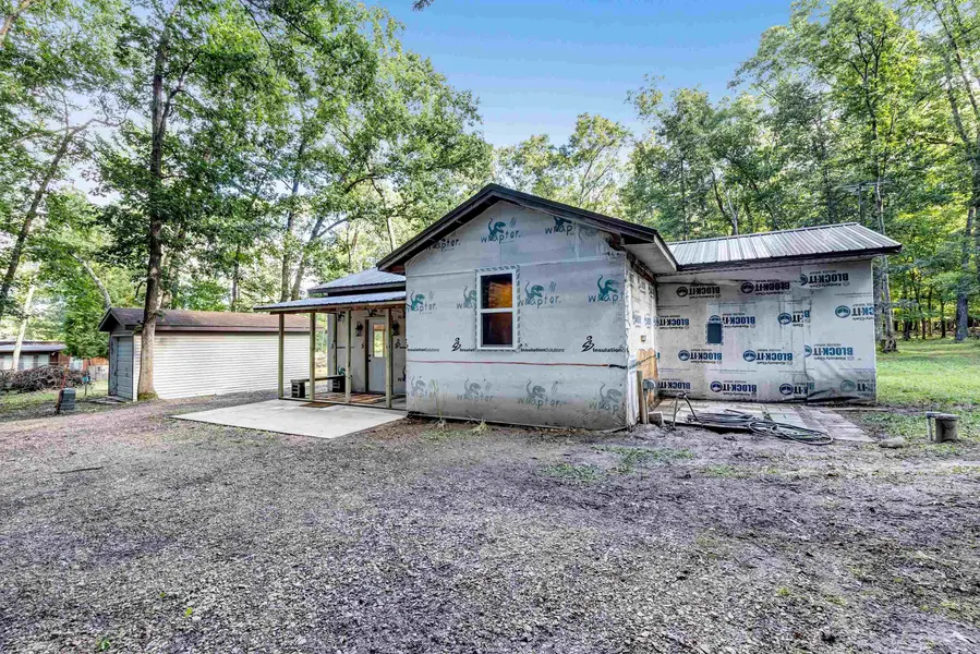 N2450 E PINE CIR, Redgranite, WI 54970