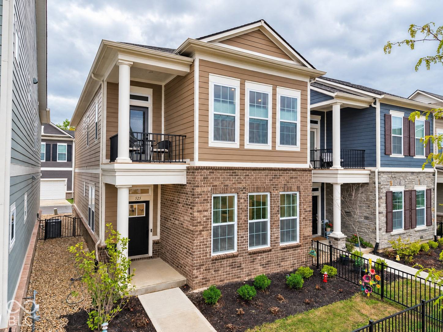 525 Gilder DR, Carmel, IN 46032